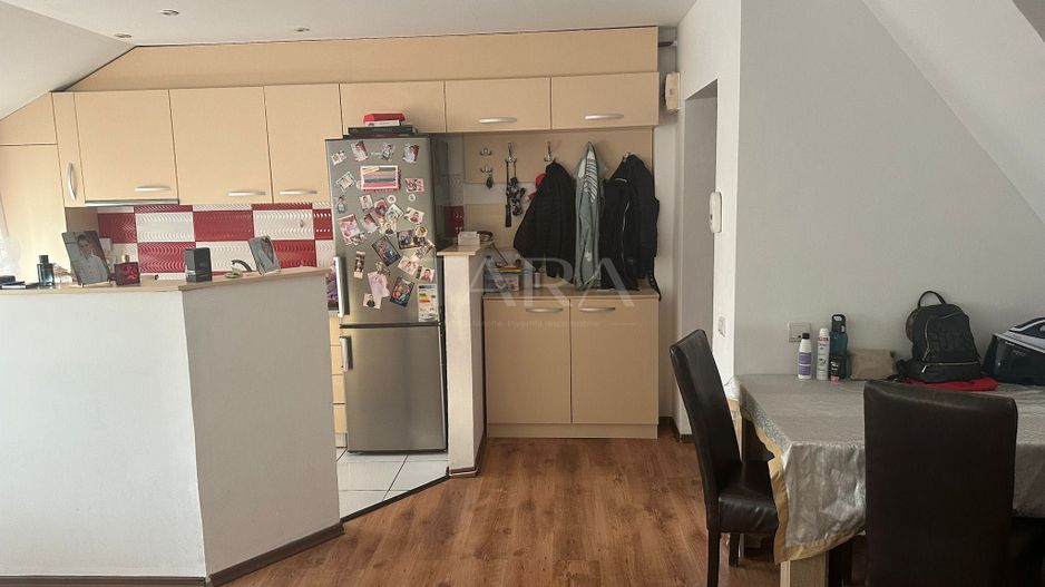 Apartament 3 camere, 70 mp, Mănăștur – pe 2 niveluri - Poză 3