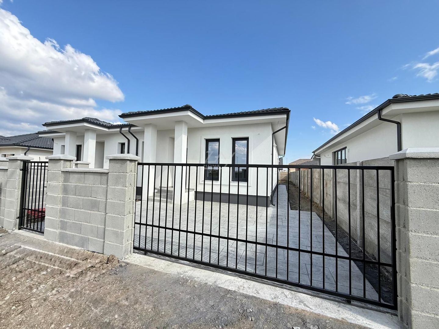 COMISION 0. Drumul Boilor - noul Lidl. Toate utilitatile. Terasa 18 mp. - Poză 4