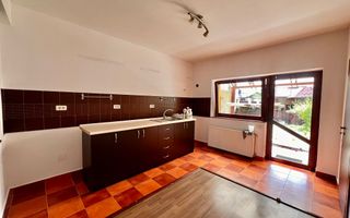 Casa Vladesti/4 camere - Poză 2