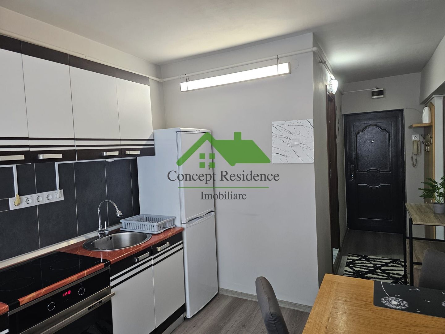 Ap. 1 camera renovat, 35 mp, etaj 3 | Str. Nufărului, Centru Vechi - Poză 2