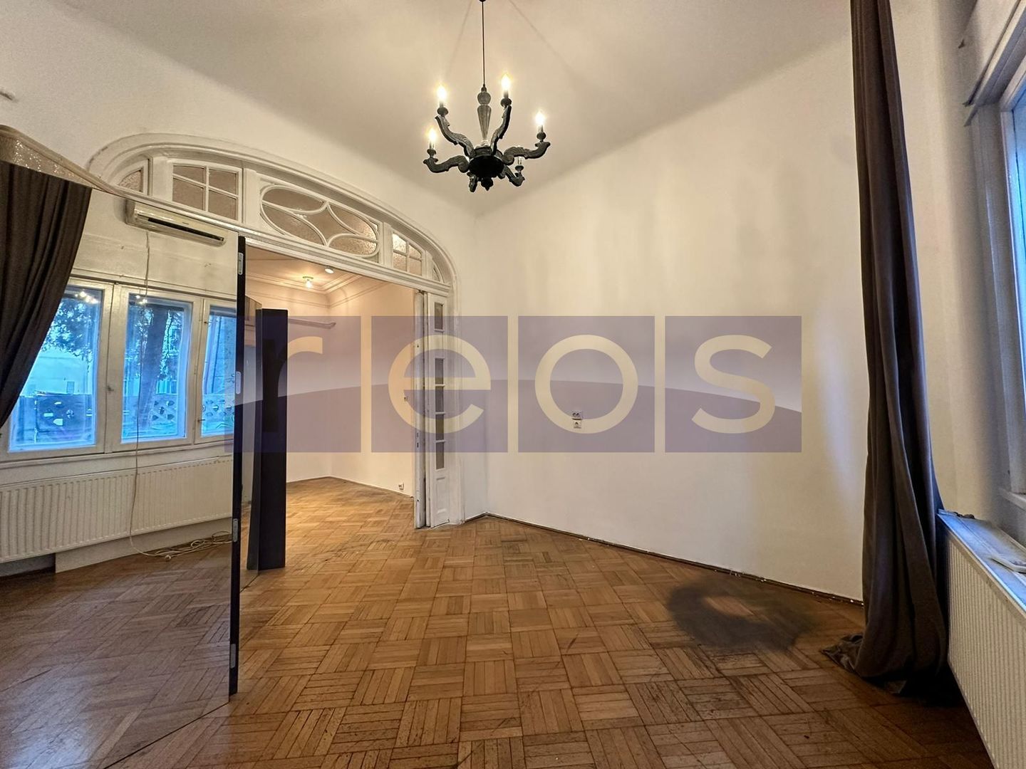 VILA 7 CAMERE | ULTRACENTRAL | 180MP | IDEAL SHOWROOM | SPATIU BIROU | - Poză 11