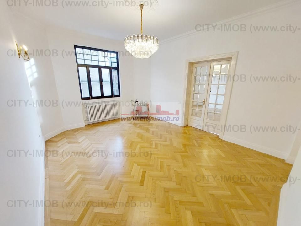 Inchiriere  apartament apartament  5 camere Armeneasca - Poză 27