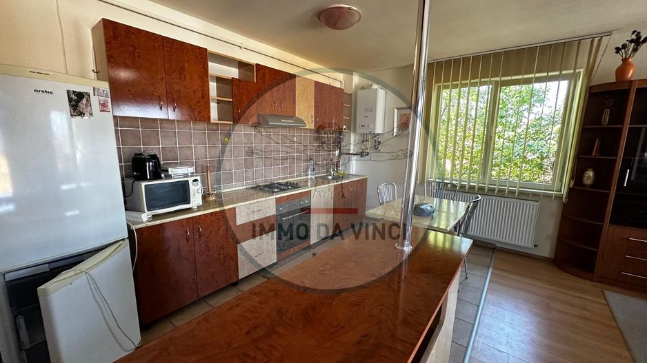 Apartament 2 camere semidecomandat Zona Gheorgheni cu garaj subteran - Poză 8