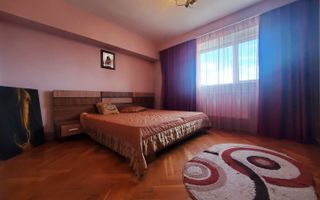 SOLD / VANDUT Apartament cu 3 camere de vânzare în zona Capitol - Poză 4