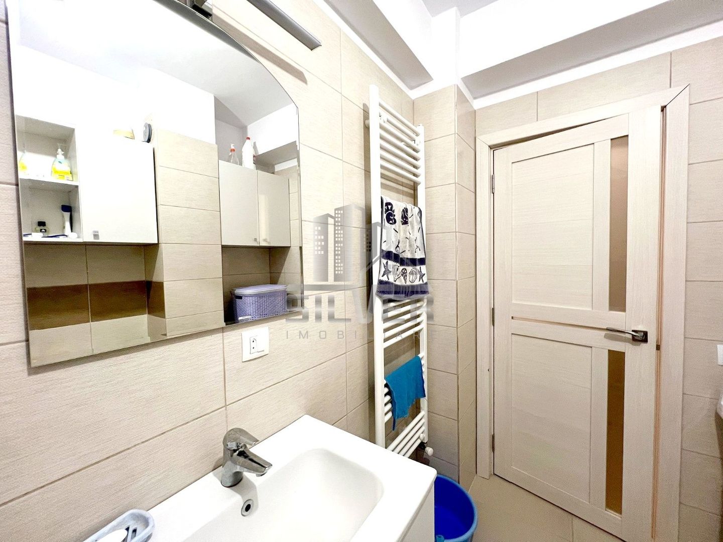 Apartament cu 2 camere/45mp/zona Parcul Poligon. - Poză 9