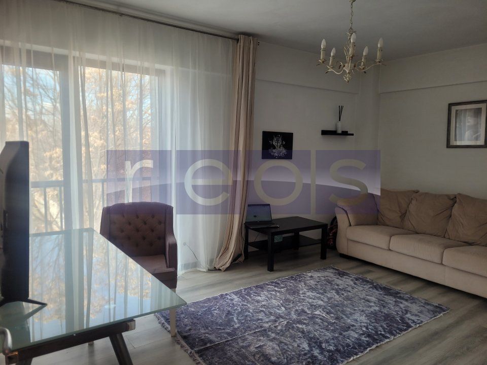 VANZARE APARTAMENT 2 CAMERE /ZONA VICTORIA - Poză 1