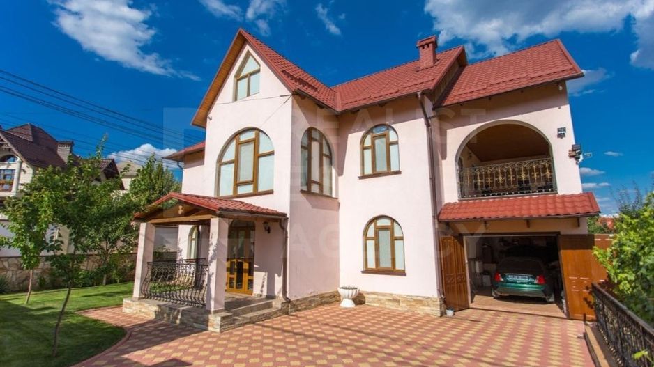 Chirie, casă, 2 nivele, 7 camere, str. Mihai Boț, Buiucani - Poză 3