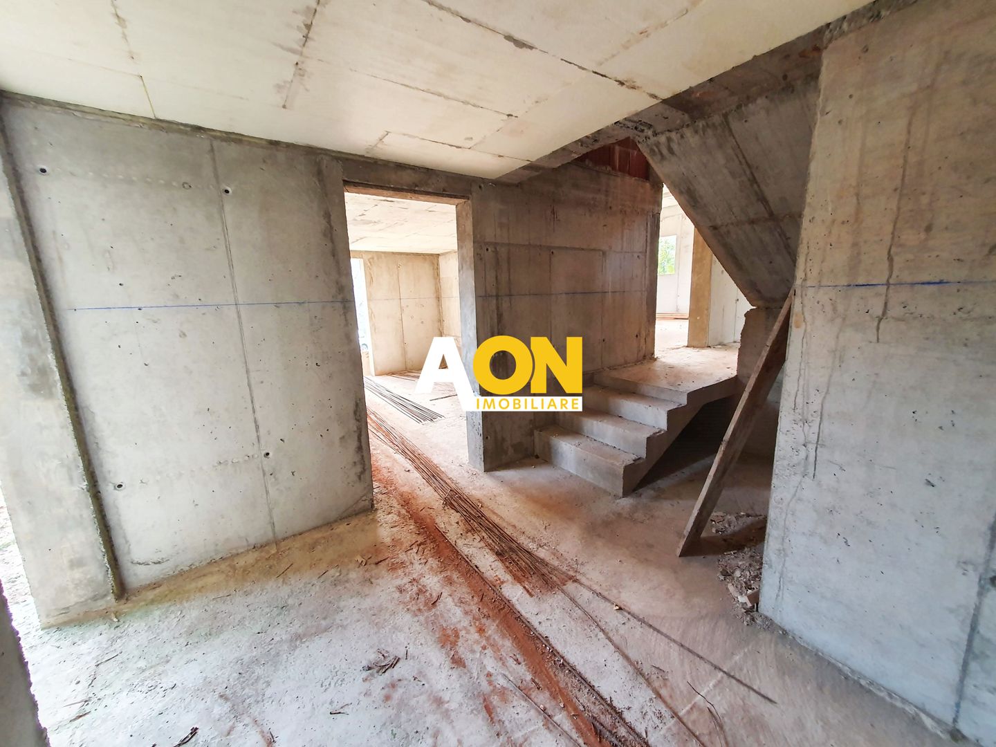 Casa la rosu, D+P+1E, 1433 mp teren, Valea Popii - Poză 12