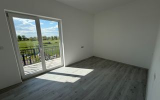 Apartament cu 2 camere si 45 mp terasa in zona Braytim - Poză 7