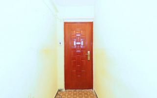Vanzare apartament 3 camere, decomandat, etaj 2, Gavana - Poză 7