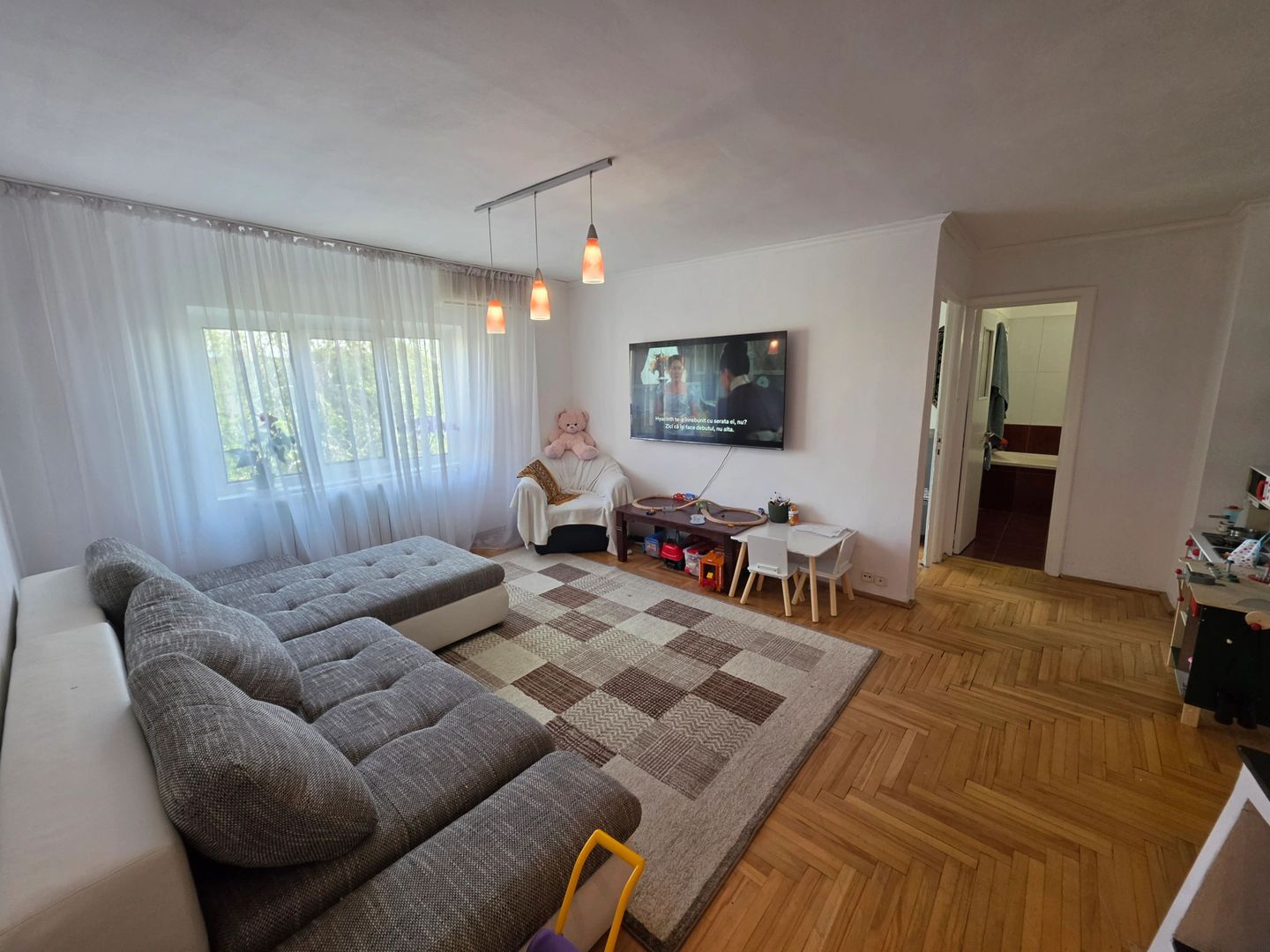 Vand apartament cu 4 camere aproape de centru - Poză 5