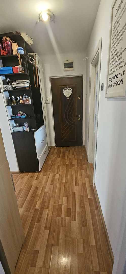 Apartament 4 camere decomandat- Cornitoiu, Unitatea Militara - Poză 2