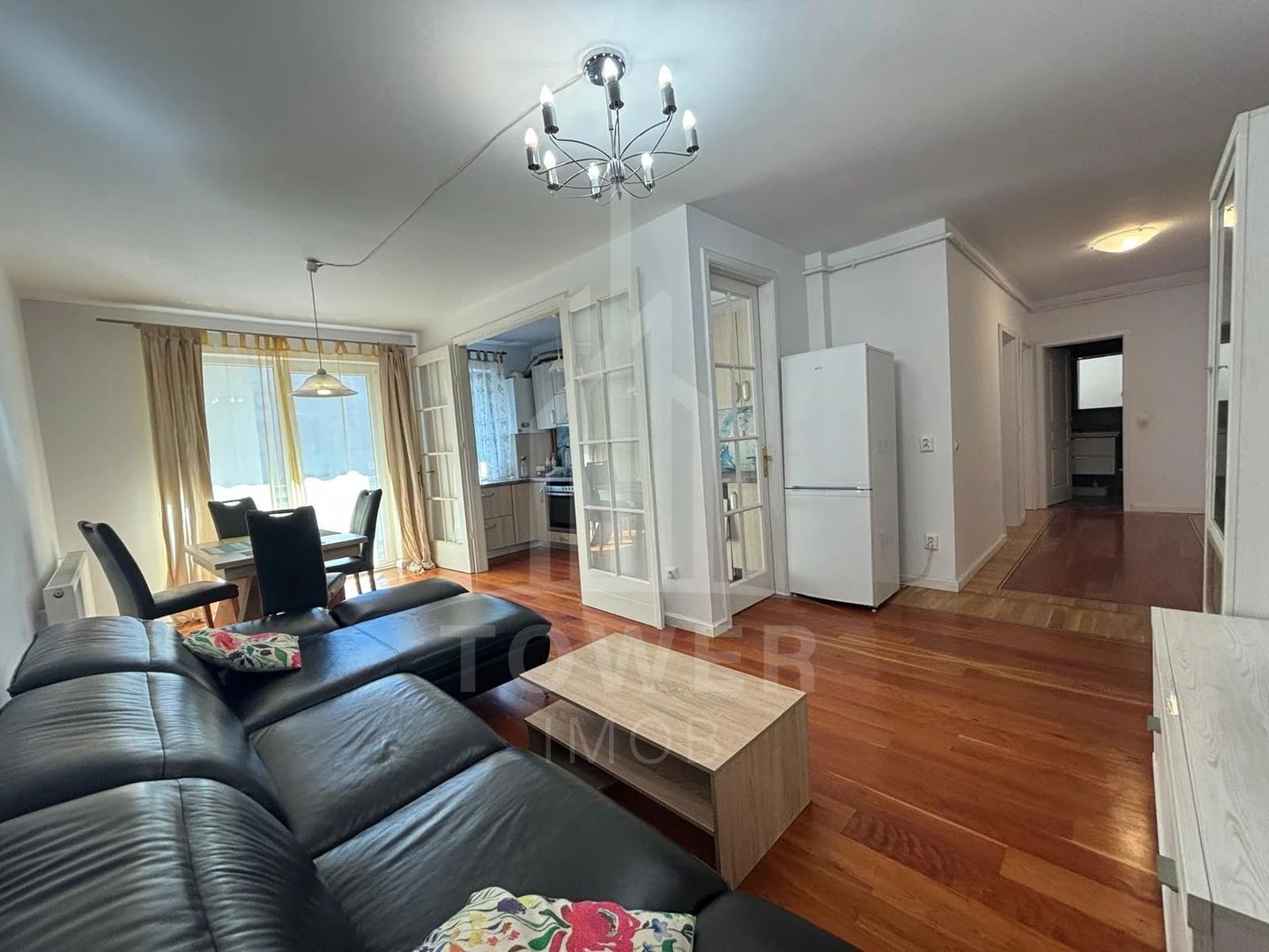 Vanzare  apartament cu 3 camere decomandat Lazaret, Sibiu! - Poză 3