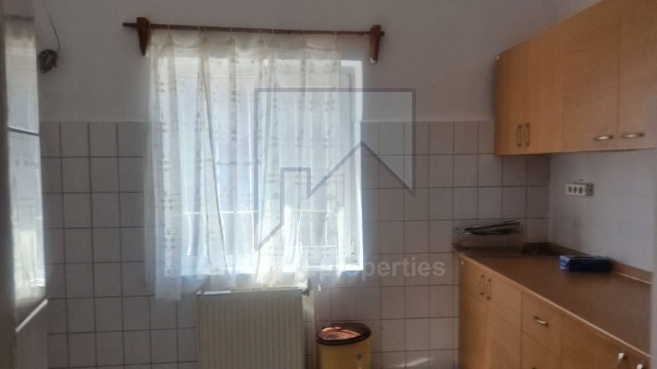 Casa S+P+1 - zona Calea Grivitei - Poză 21