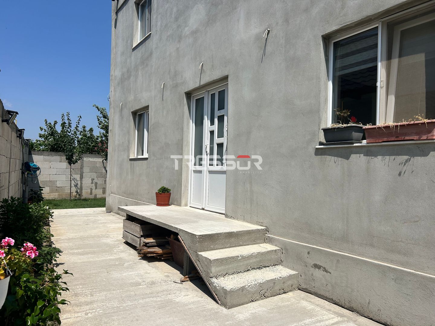 Casă P+1E cu terasă circulabilă, garaj amenajat și finisaje moderne - Poză 35
