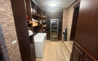 Vilă de Lux de Închiriat în Pipera – Liniște, Spațiu și Eleganță - Poză 19