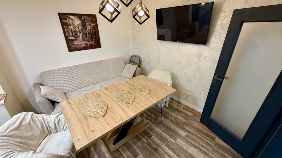 3 camere transformat in 2 - renovat 1 mai etaj 2 cu 2 bai - centrala - Poză 9