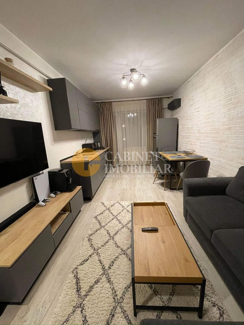 3 camere - Copou - bloc nou - etaj intermediar - Poză 2