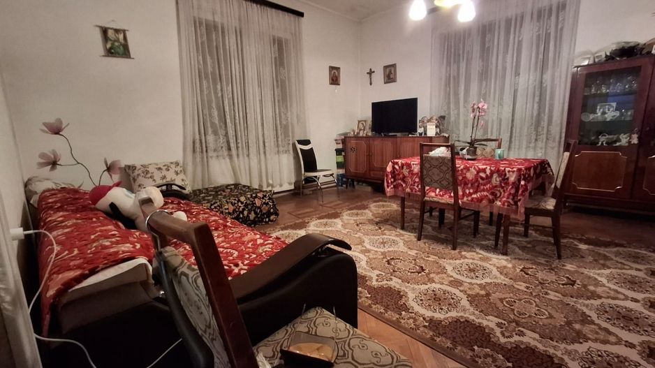 Casa de vanzare in Sibiu, birouri, clinica ,Parcul Sub Arini - Poză 3