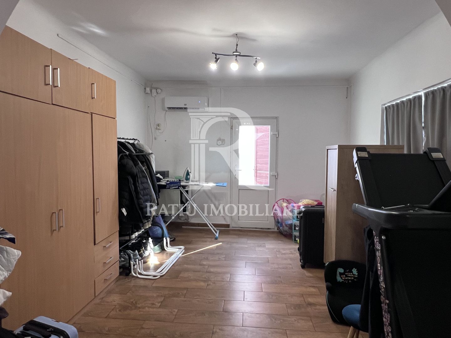Proprietate cu teren 400 mp | Casă existentă | zona Nufărului | Oradea - Poză 11