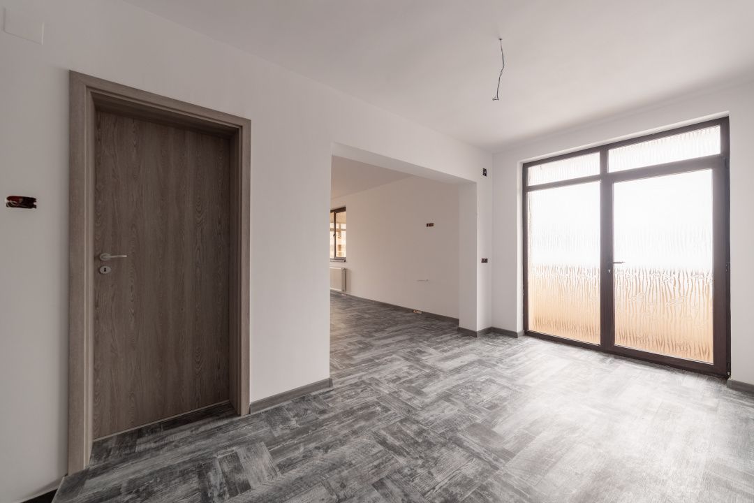 Casă spațioasă P+1+M – Izvorani, Ștefănești | Ideală pentru 2 familii! - Poză 12