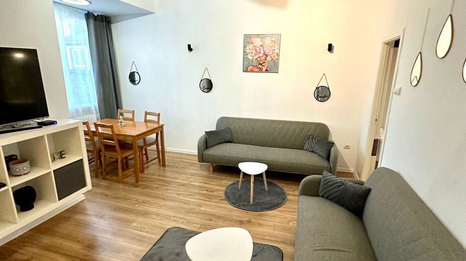 Apartament 3 camere, Piața Romana - Poză 1