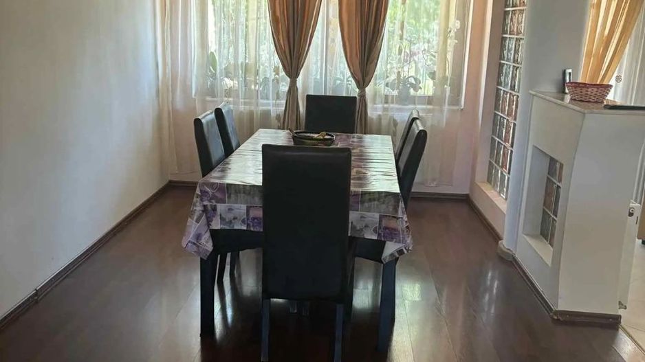 Vând casă zona Micro 17 - Poză 7