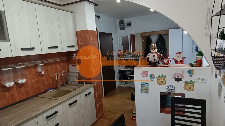 2 camere Gorjului ( 600 m metrou-2/4) - Poză 7