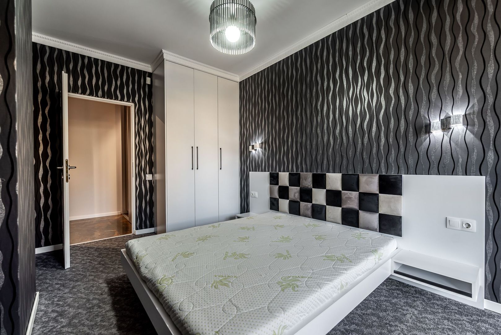 VÂNDUT! Oportunitate | zonă de top Arad | finisaje de excepție - Poză 8