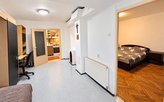 Spatiu comercial versatil, 4 camere, 2 bai, 72 mp utili, Cetate - Poză 8