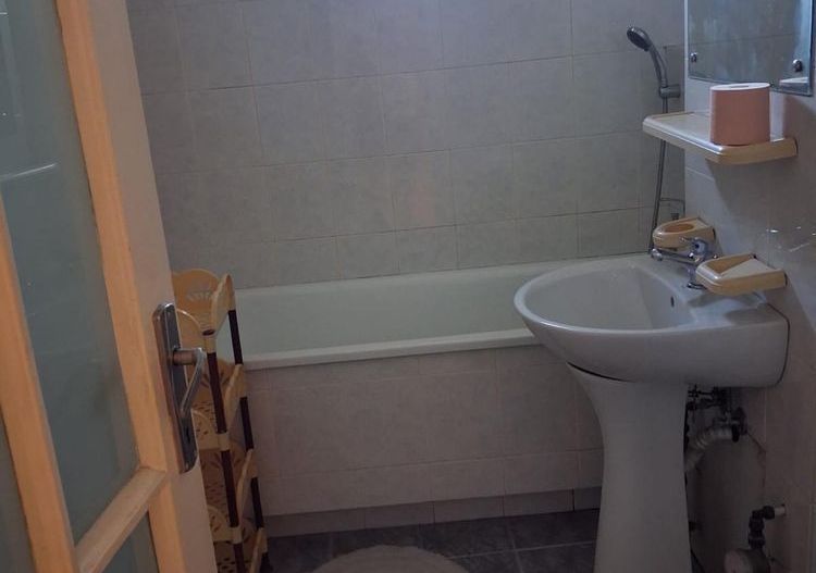 Apartament 2 camere +garaj -Zona Bucovinei - Poză 7