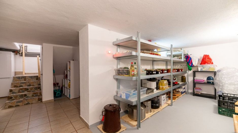 Casa + Pensiune deosebita - Orlat, Sibiu - Poză 45