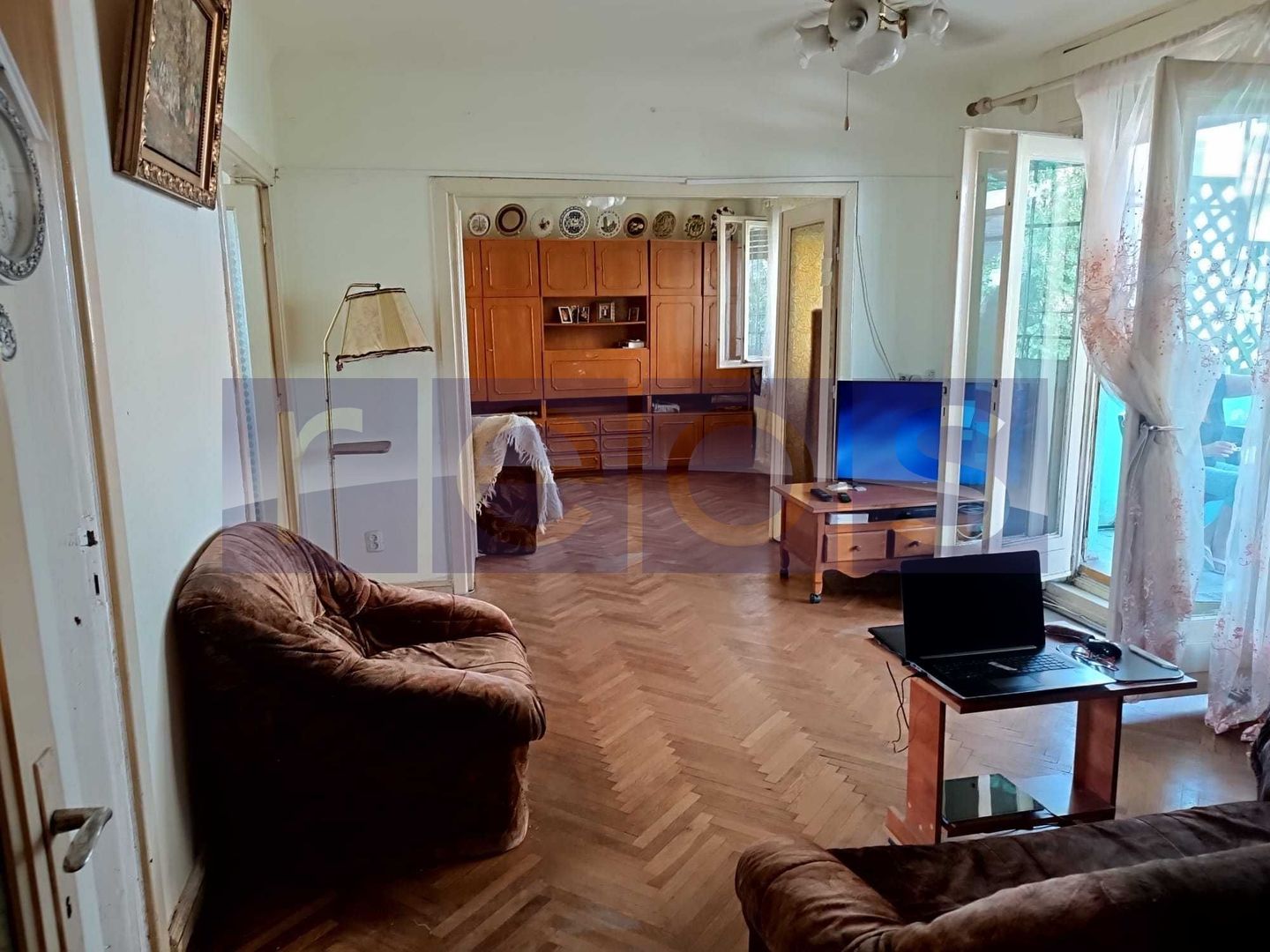 VANZARE APARTAMENT 3 CAMERE DACIA EMINESCU 80MP SEMIDEOMANDAT TERASA MARE - Poză 1