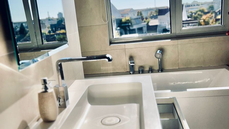 Apartament cu parcare subterana - Poză 16