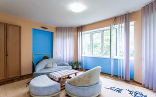 Vânzare, apartament, 4 camere, str. Miron Costin, Rîșcani - Poză 1