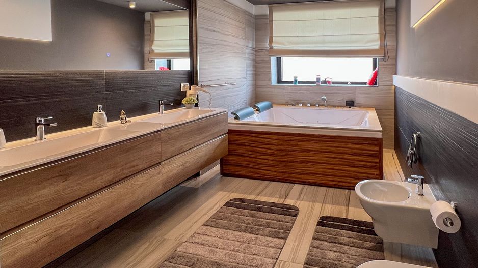 NEW VILLA TO RENT  |  Vila premium cu piscina și jacuzzi încălzite - Poză 14