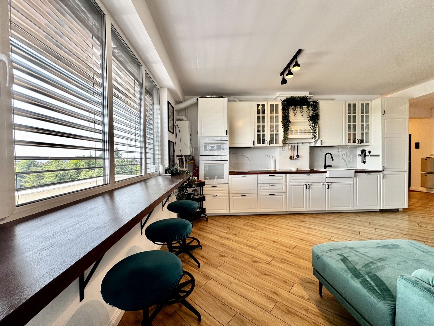 Apartament penthouse, cu terasa generoasă, la intrare in Giroc - Poză 10