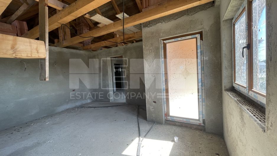 CASA LA ROSU DIN CARAMIDA + GARAJ I 12,5 ARI I VICOV DE SUS I - Poză 23