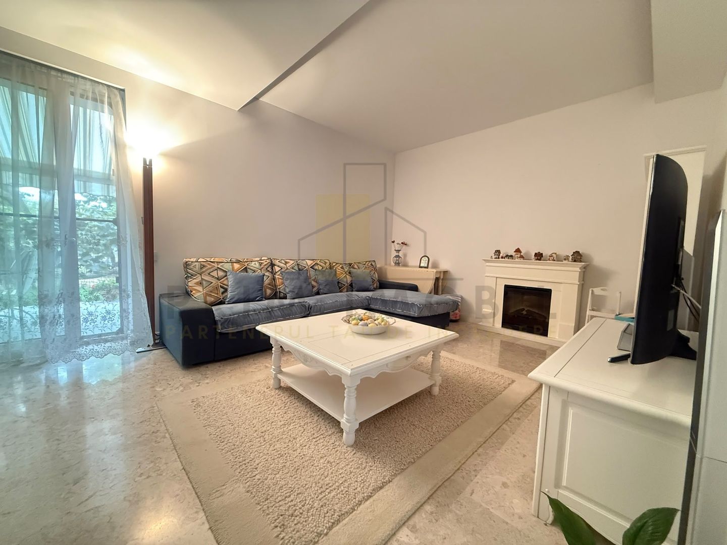 Vila individuala Bucium, 3 camere, curte proprie, mobilata complet, - Poză 1
