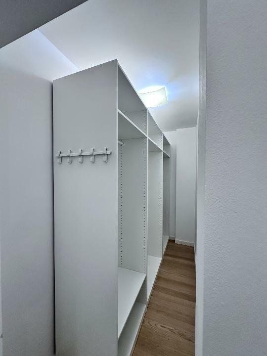 Apartament spatios  3 Camere I Upground I Metrou Pipera - Poză 9