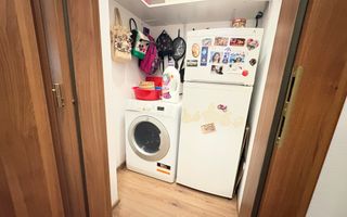 Apartament cu 2 camere decomandat in Giroc - Poză 6