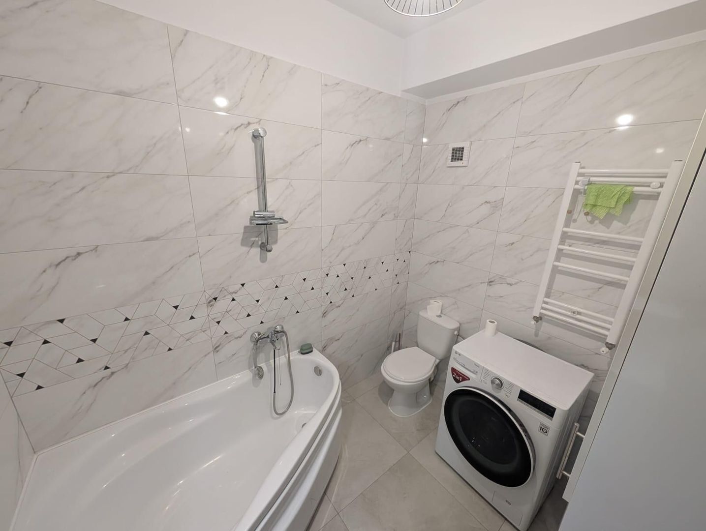 Garsonieră Modernă de Închiriat în Militari Residence - Poză 8