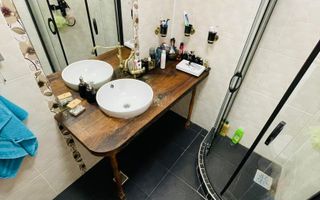 Casă tip înșiruită | 3 camere | 2 băi | | Curte 24 mp | Arhitectilor - Poză 2