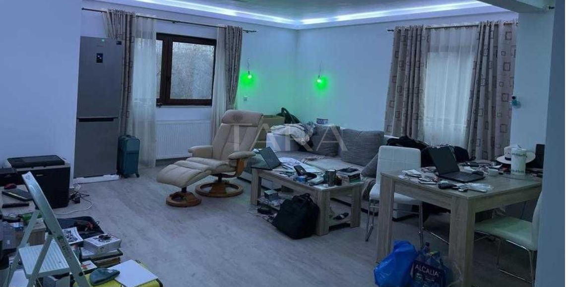 Apartament 4 camere în Zorilor - Poză 1