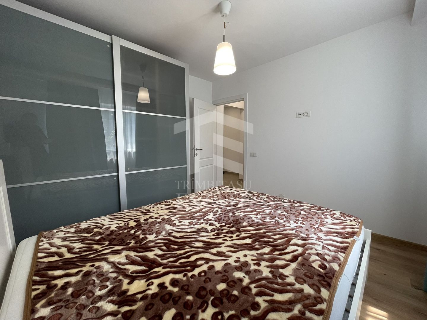 BERCENI | Aparatorii Patriei | Chirie 2 Camere Renovat + Metrou - Poză 5