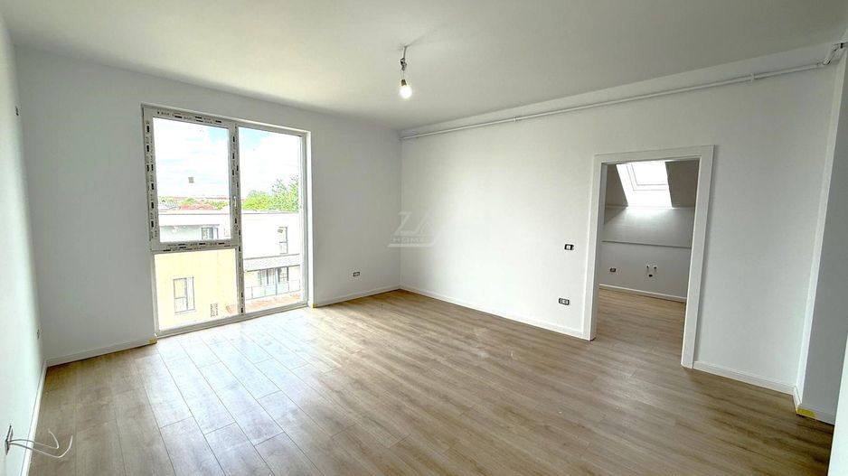 Bloc finalizat. Lift. Loc de parcare. - Poză 2