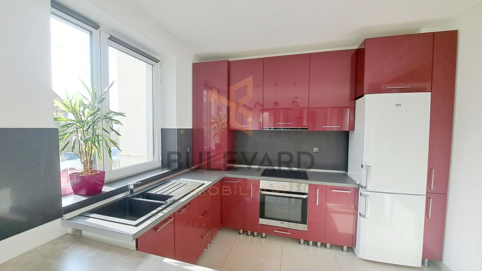 Casa tip dulplex 120 mp + 80 mp terase + garaj, zona Liceu Waldorf - Poză 9