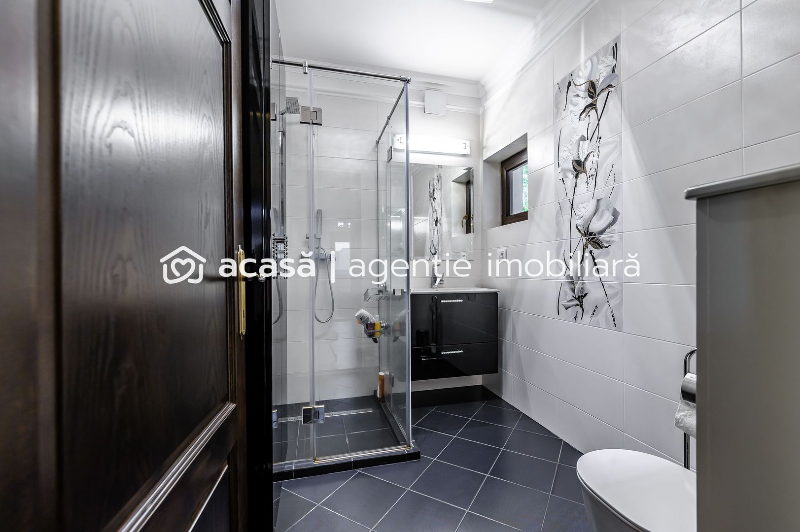 PRET NOU!!!   Vilă de Lux în Grădiște - Poză 13