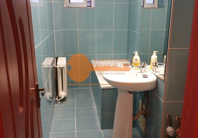 Garsoniera Lujerului-Teatru MAsca ( 400 m metrou ) - Poză 6