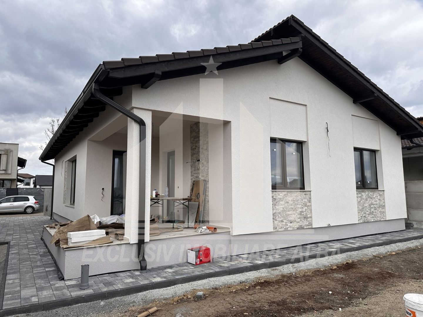 Casa individuala semifinisata in Orizont - Poză 1